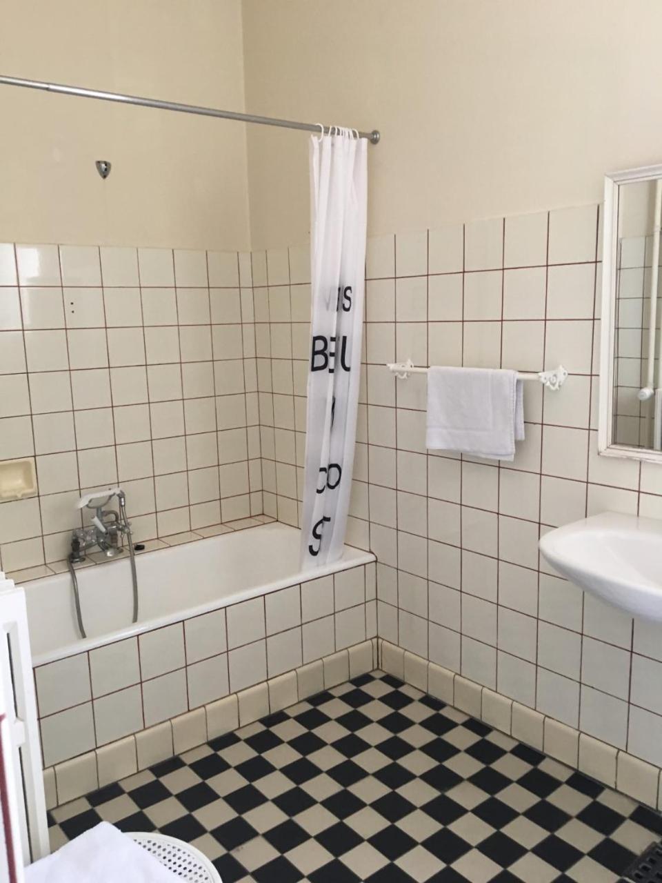Den Gamle Arrest Bed & Breakfast Ribe Luaran gambar