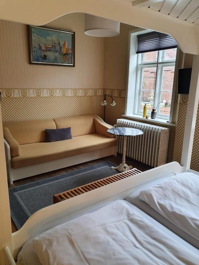 Den Gamle Arrest Bed & Breakfast Ribe Luaran gambar